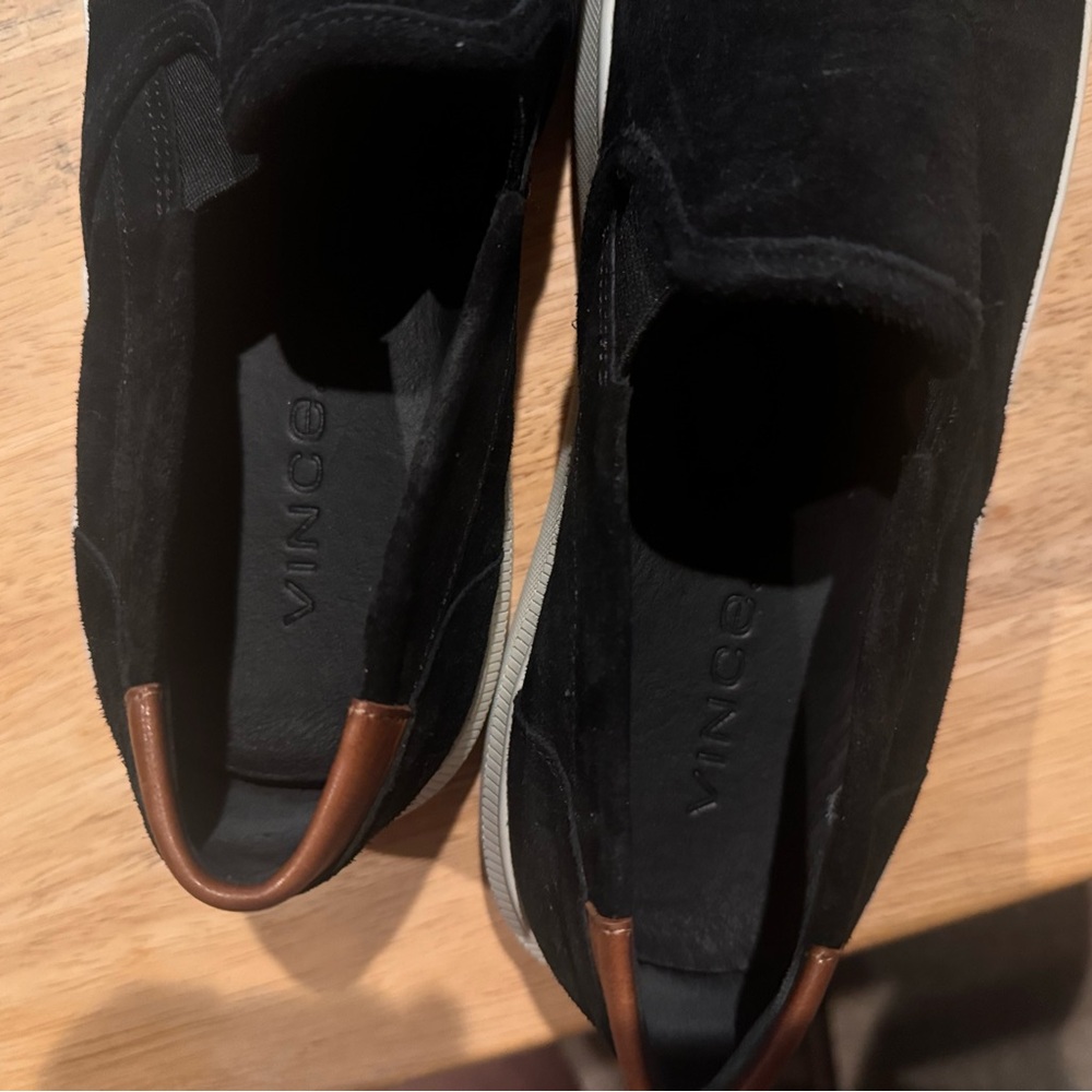 Vince Men’s Classic Loafer